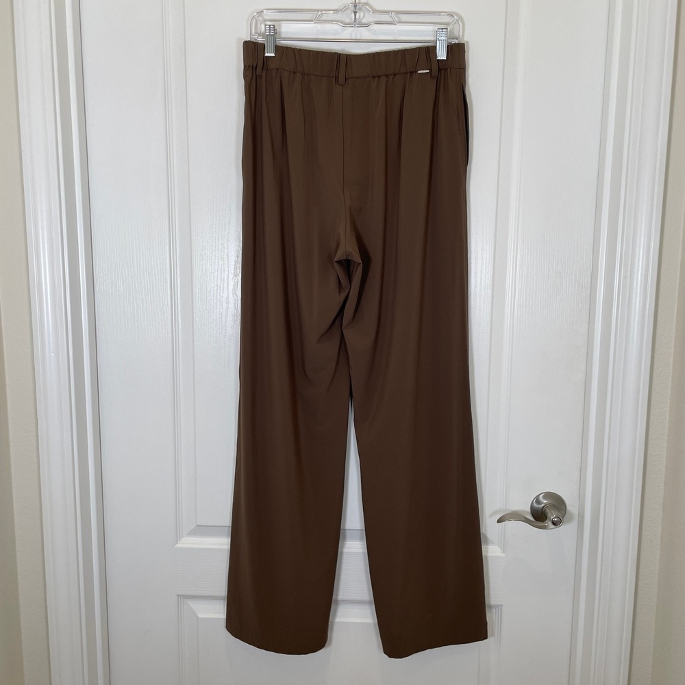Vuori Villa Wide Leg Trousers Sable Brown Pleated Stretch Travel Pants Womens M - Picture 6 of 7